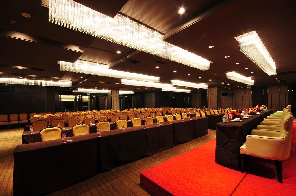 Xichang Minshan Hotel Exterior photo