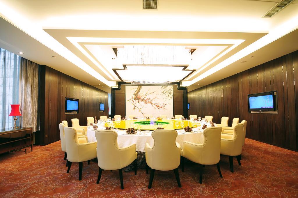 Xichang Minshan Hotel Exterior photo